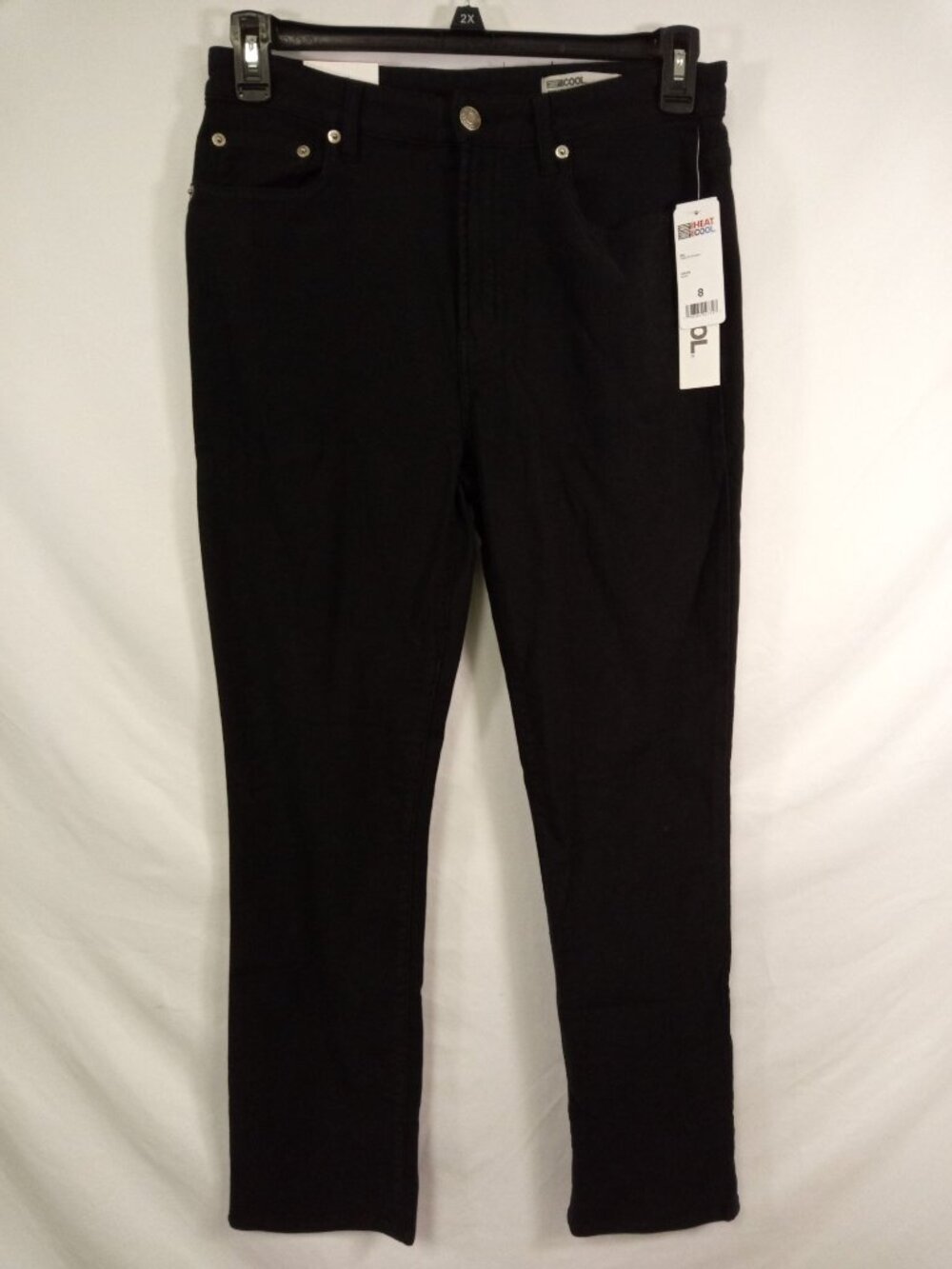 NWT 32° Degrees Cool Women's Black Stretch Comfort "Sweatpants" Straight Leg Jea